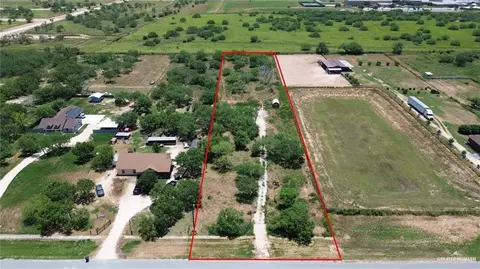 10004 N Cesar Chavez Rd, Edinburg, TX 78542