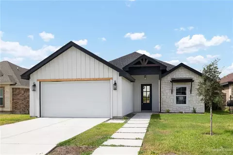 1121 Boulder Dr, Alamo, TX 78516