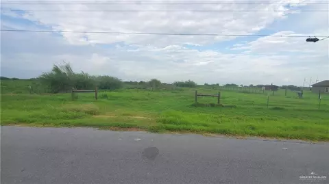 323 S Esperanza St, Weslaco, TX 78596