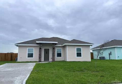 2906 Maria St, La Feria, TX 78559