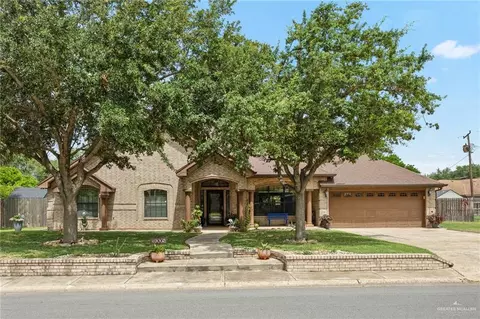 3005 Royal Palm Cir, Mcallen, TX 78501