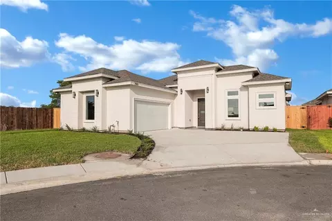 2501 Yarrow St, Mission, TX 78574