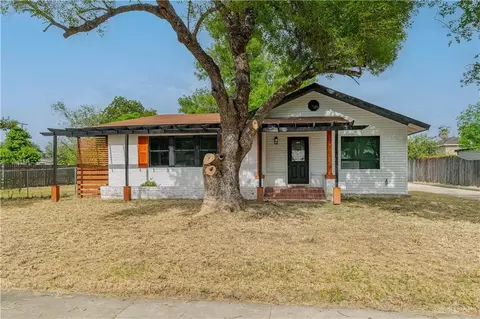 1009 S Nebraska Ave, Weslaco, TX 78596