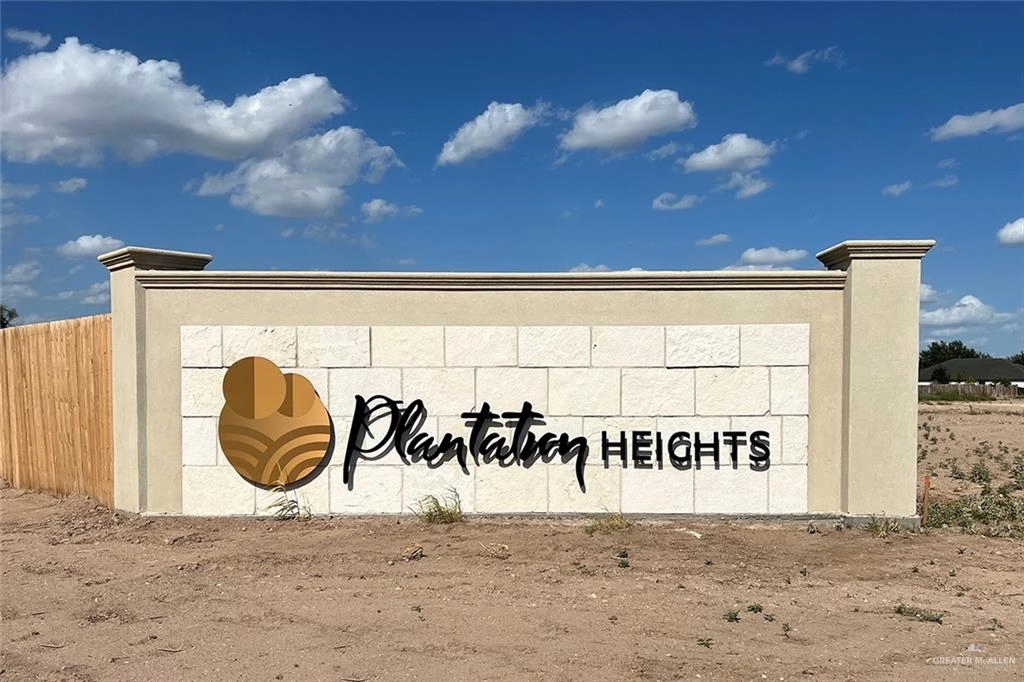 2908 Magnolia Dr  