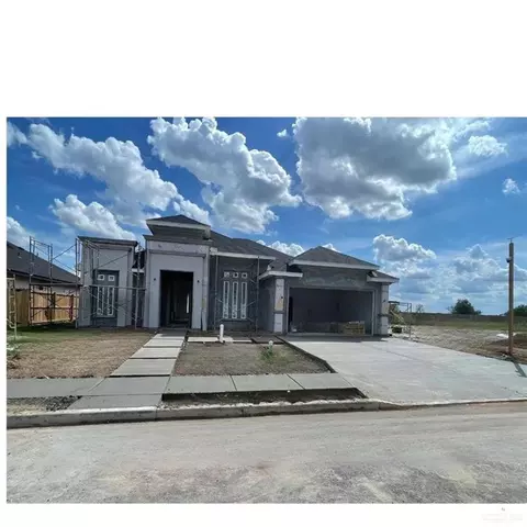 1515 Giselle St, Mission, TX 78574