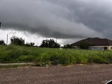 2 N Alvarez Rd N, Rio Grande City, TX 78582