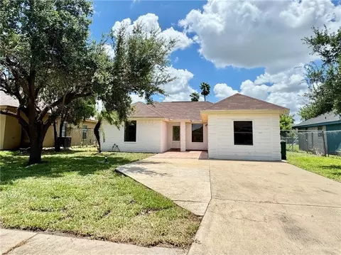 1105 E Camelia Ave, Hidalgo, TX 78557