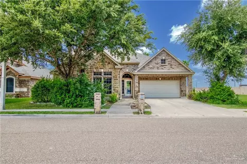 1916 Seagull Ln, Mission, TX 78572