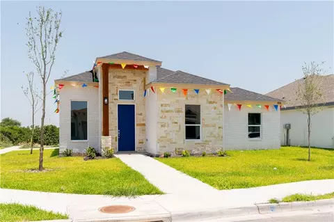 416 N Minnesota St, Alton, TX 78573