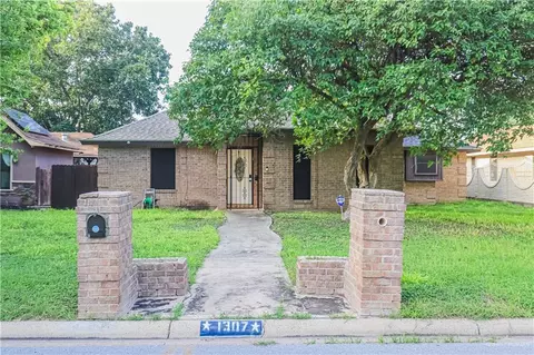 1307 E Daffodil St, Pharr, TX 78577