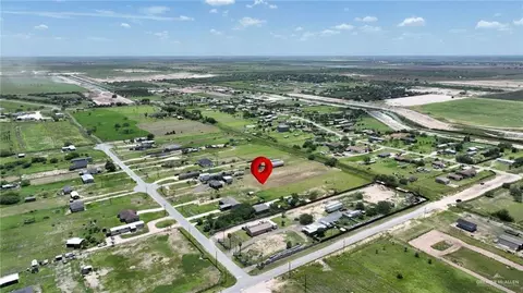 9011 Vista De Palmas Dr, Edcouch, TX 78538