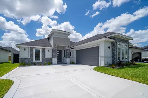 817 N Brushfield Ave, Edinburg, TX 78541