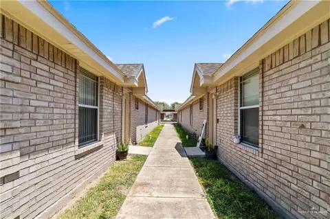 1207 Diplomat Dr, Pharr, TX 78577