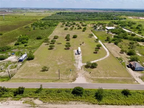8011 Mile 19 N, Edcouch, TX 78538