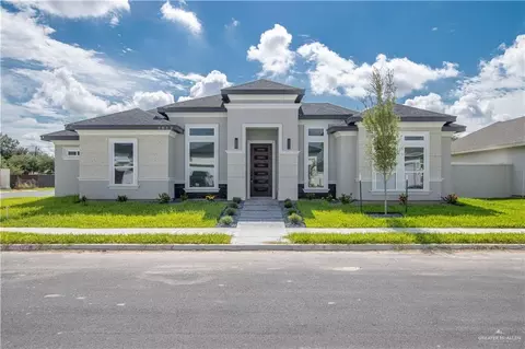 3012 S Auburndale Ave, Edinburg, TX 78542