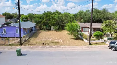 1018 E Acacia Ave, Alamo, TX 78516