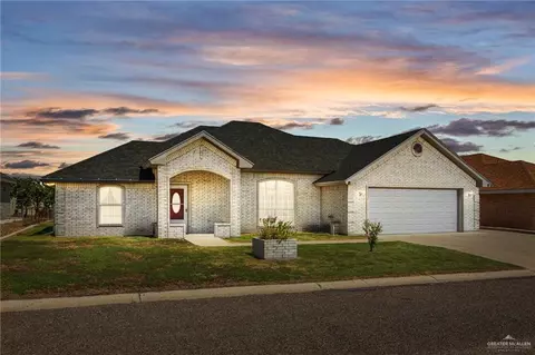 1818 Johnson St, Mission, TX 78572