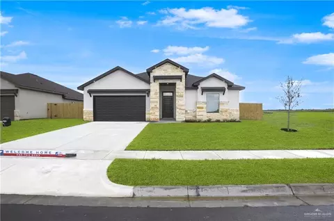 523 Eagle Dr, Los Fresnos, TX 78566