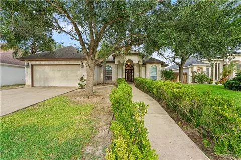 907 Red River Rd, Mission, TX 78572