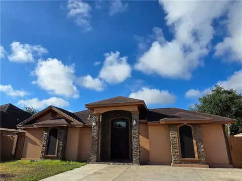1809 W 25th St, Mission, TX 78574