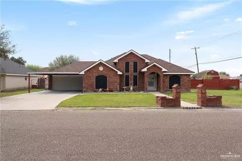 2573 Sable Palm Dr, Rio Grande City, TX 78582