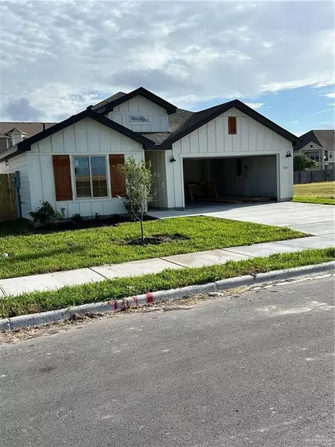 709 W Haveland St, Edinburg, TX 78539
