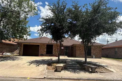 106 N Camino Real St, Mission, TX 78572