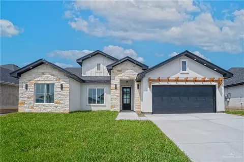 808 Milania Dr, La Feria, TX 78559