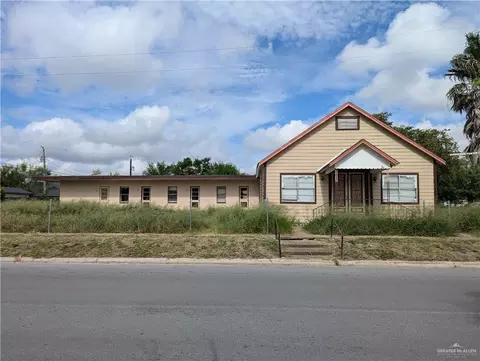 318 E 3rd St, Elsa, TX 78543