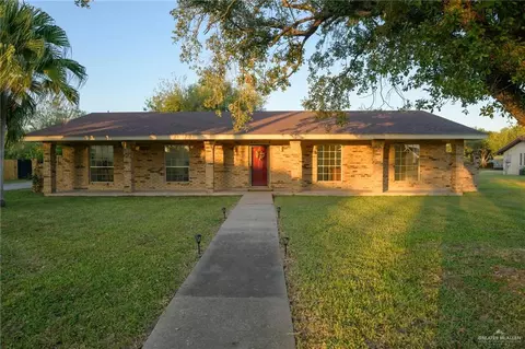 121 Edgewater Cir, San Benito, TX 78586