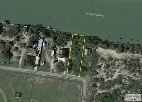 909 N Arroyo Blvd, Rio Hondo, TX 78583
