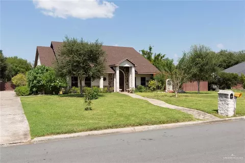 802 Country Ln, Weslaco, TX 78599