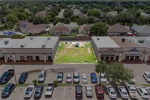2124 E Griffin Pkwy, Mission, TX 78572