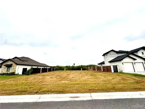 13914 N 33rd Ln, Mcallen, TX 78504