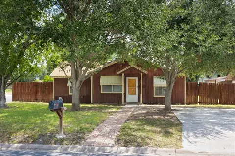 712 N 4th St, Mcallen, TX 78501