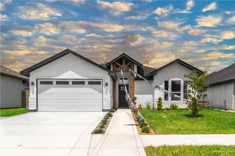 1013 W Cloud 9 Ln, Edinburg, TX 78541