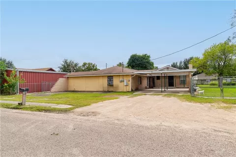 8447 Guadalupe Ave, Monte Alto, TX 78538