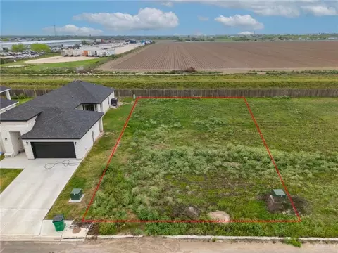 2001 N 32nd St, Hidalgo, TX 78557