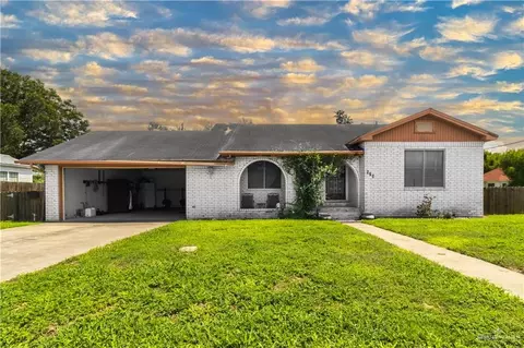 525 S Main St, La Feria, TX 78559