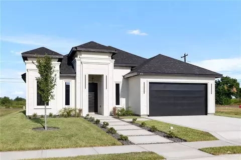 912 Pecan St, Alton, TX 78573