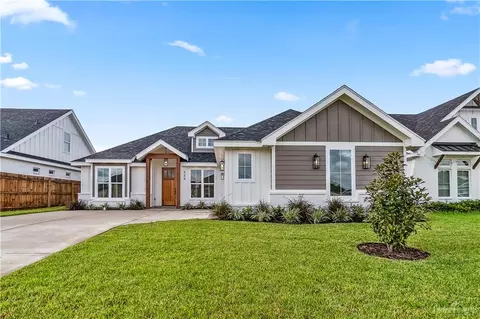 529 Hunter Dr, Alamo, TX 78516