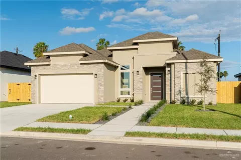 405 La Laguna Rd, Mission, TX 78572