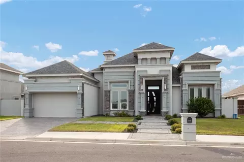 5107 N Mockingbird Ave, Pharr, TX 78577