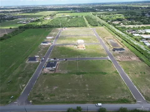 909 40th St, San Juan, TX 78589