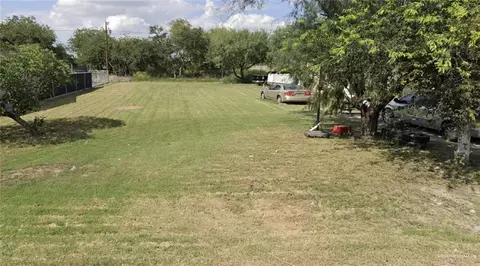 1807 E Kantunil Ave, Alton, TX 78573