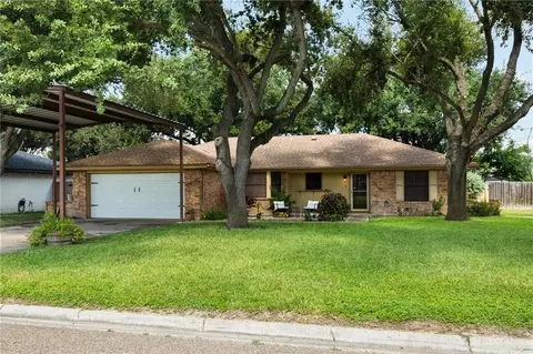2409 Live Oak St, Mission, TX 78574