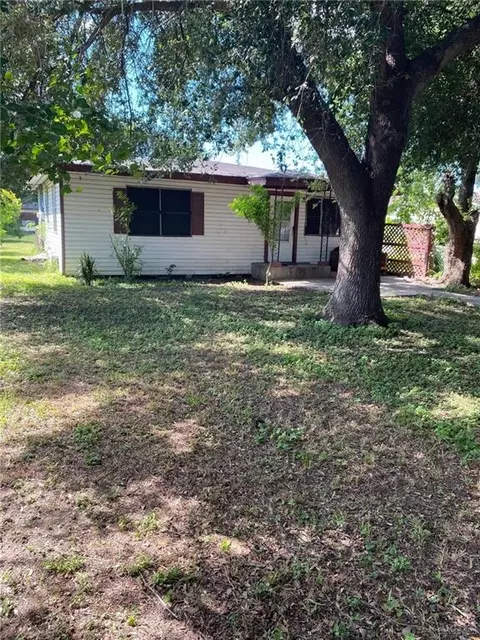 1013 W Citrus Ave, Alamo, TX 78516