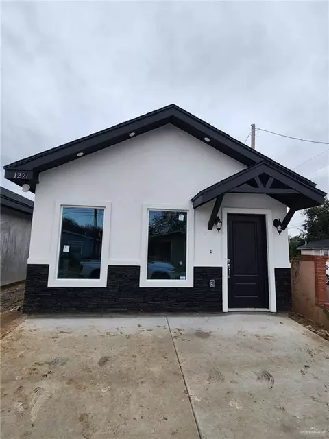 1203 S 16th St, Mcallen, TX 78501