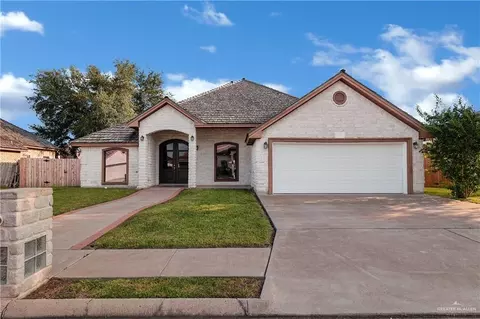 2606 E 20th St, Mission, TX 78572