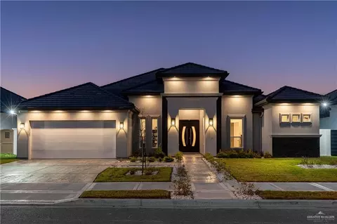 2713 Cambridge St, Edinburg, TX 78539